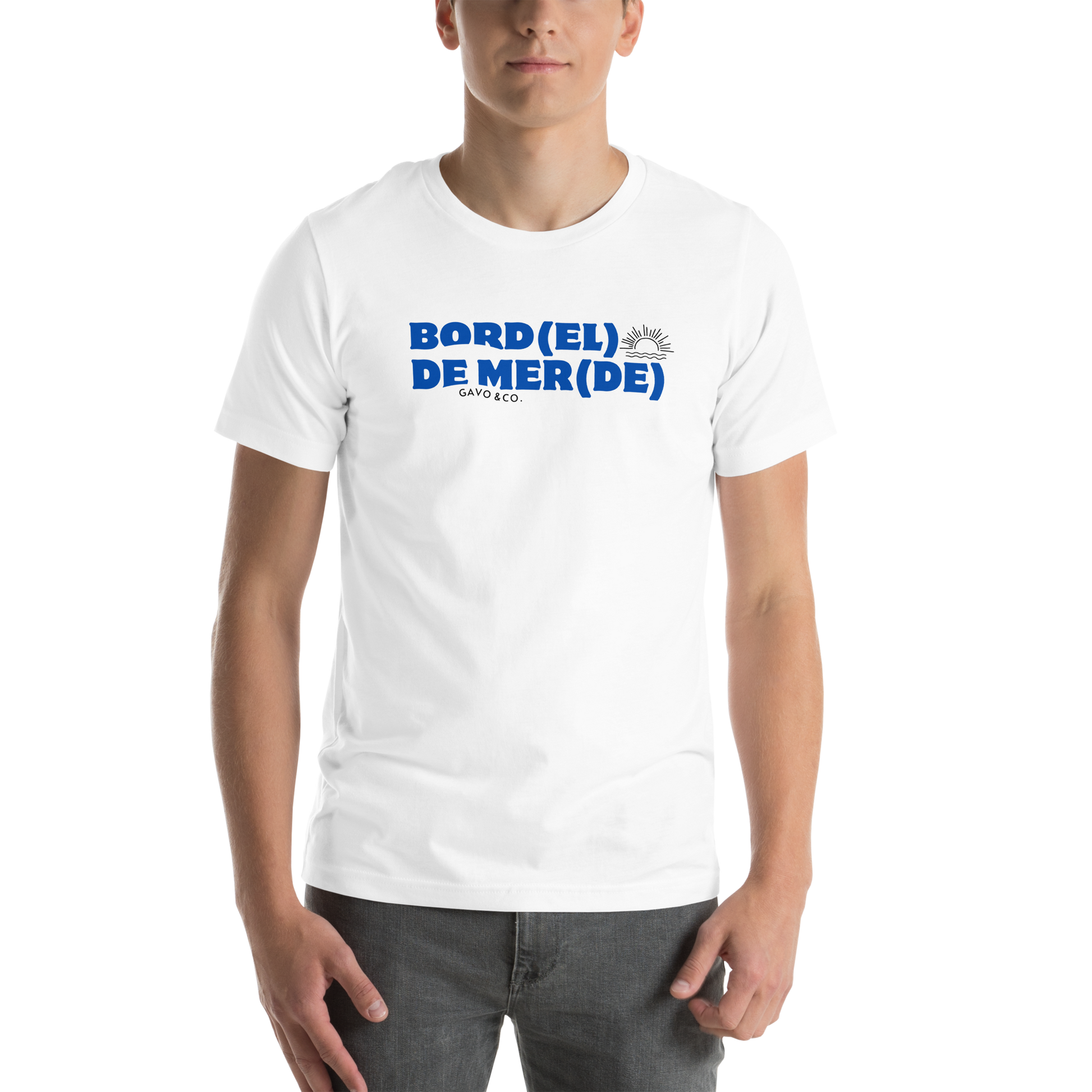 T-shirt angle 1 - bleu T-shirt “Bord(del) de mer(de)” blanc – t-shirt été unisexe GAVO&CO
